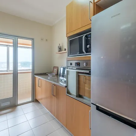 Guestready - Lux Espinho (Aveiro)